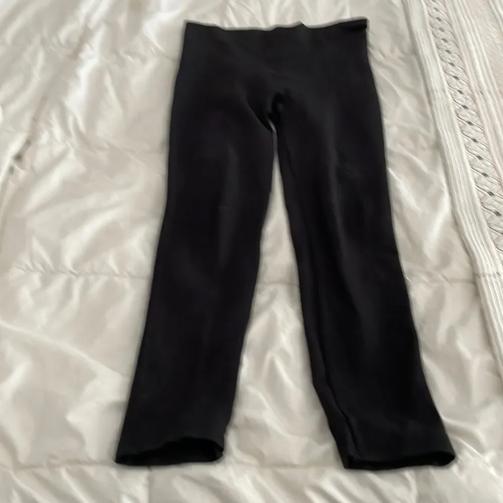 Spanx black leggings size medium